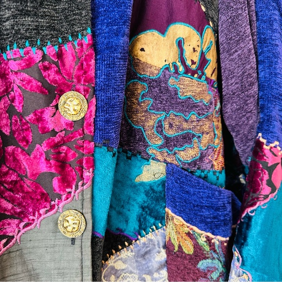 Vintage Tapestry Patch Velour Knit Gold Button Jacket boho quilted - Picture 8 of 10